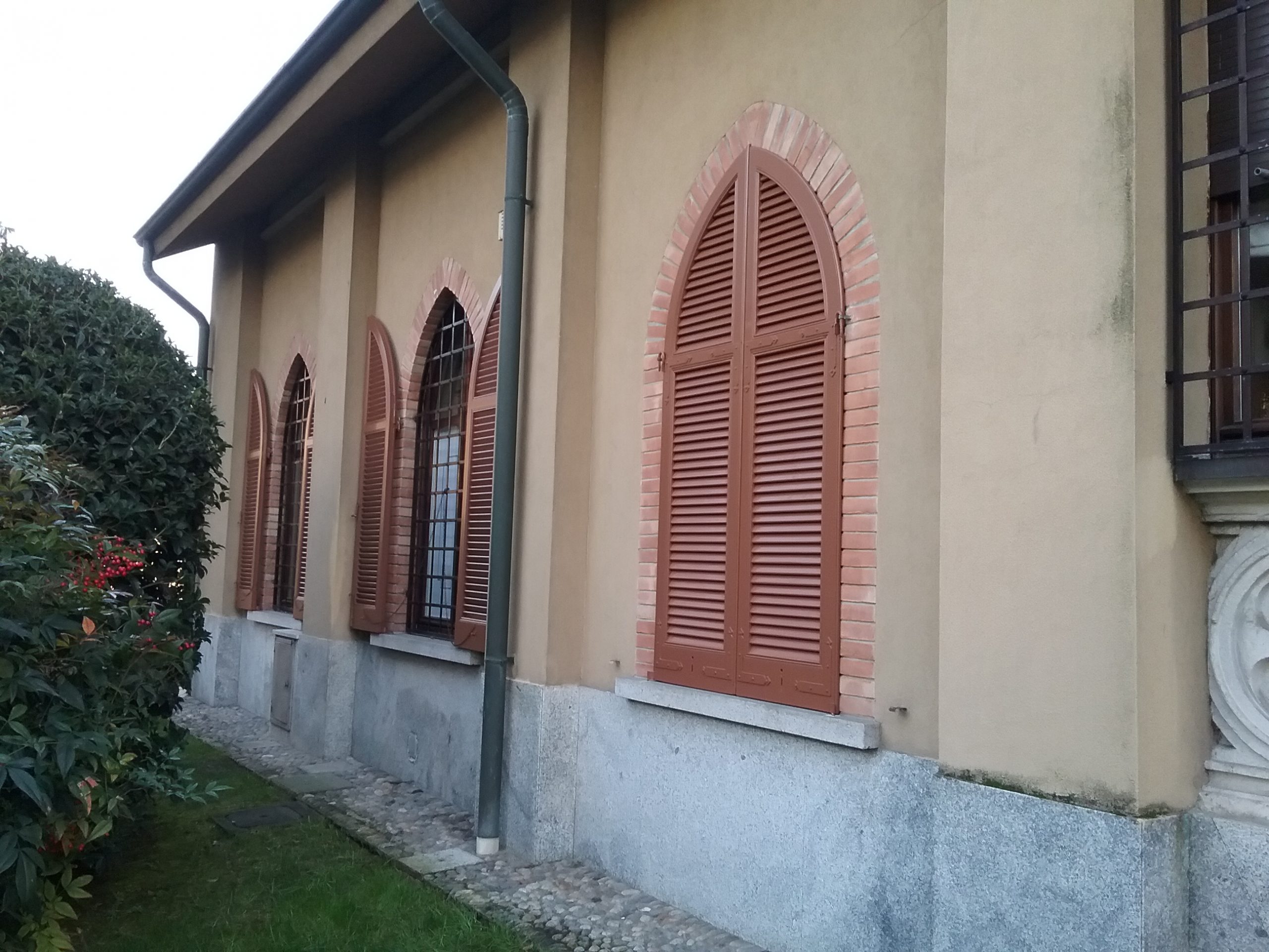 Restauro finestre Bareggio
